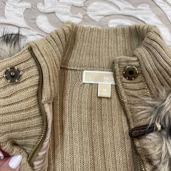 Michael kors knit fur vest - Picture 6 of 9